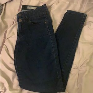 High waisted jeans